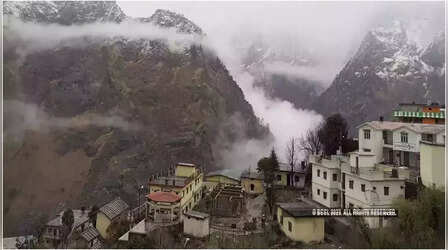 Joshimath Landslide: जोशीमठ में क्षमता से अधिक हुआ निर्माण, हाईकोर्ट की सख्ती के बाद सरकार ने सार्वजनिक की वैज्ञानिक रिपोर्ट