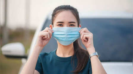 Noida Air Pollution: ग्रेटर नोएडा की दमघोंटू हवा में सांस लेना होगा मुश्किल, 300 के पार पहुंचा AQI