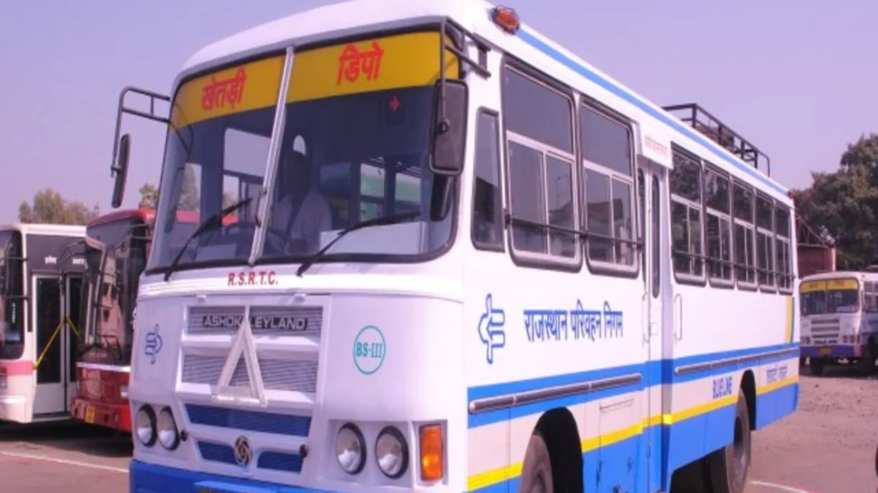 Rajasthan Roadways Bus, Rajasthan News, Girl child fallen from bus, Rajasthan Latest News, Rajasthan News Updates