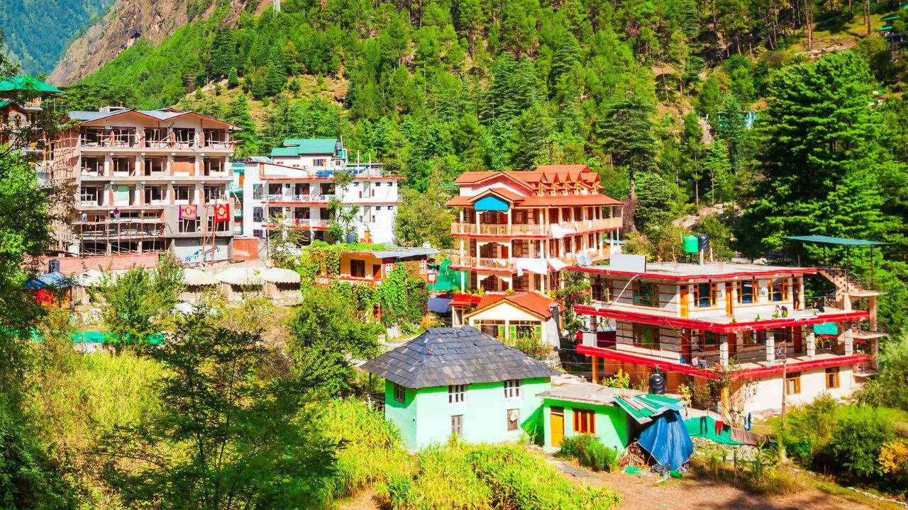 Kasol, Low Budget Tourist Places in Winters, Low Budget Tourist Places