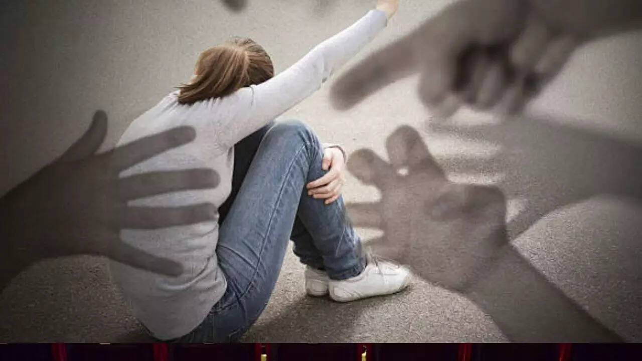 Bijnor Teenage Girl Raped By Cousin Brother police arrested the Accused