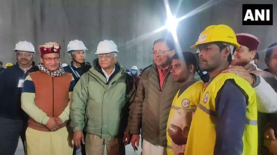सीएम धामी ने की मुलाकात