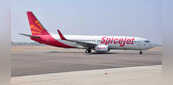 800 करोड़ जुटाने की तैयारी में Spicejet, कैश-संकट से जूझ रही एयरलाइन को मिलेगी लाइफलाइन