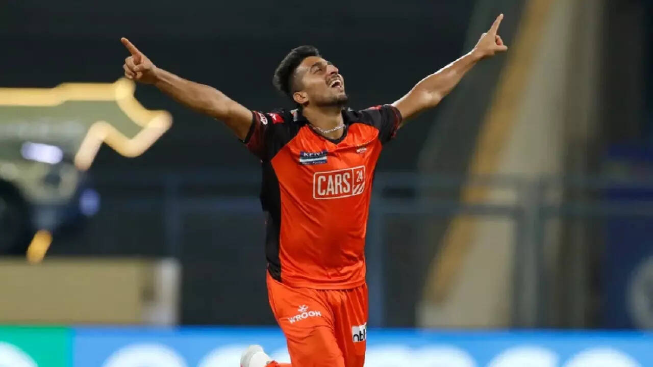 Top 5 Fastest Deliveries in IPL History