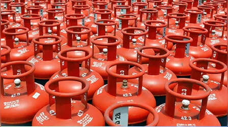 LPG कनेक्शन से ऐसे लिंक करें अपना Aadhaar, तभी मिलेगी सब्सिडी, जानें पूरा प्रोसेस