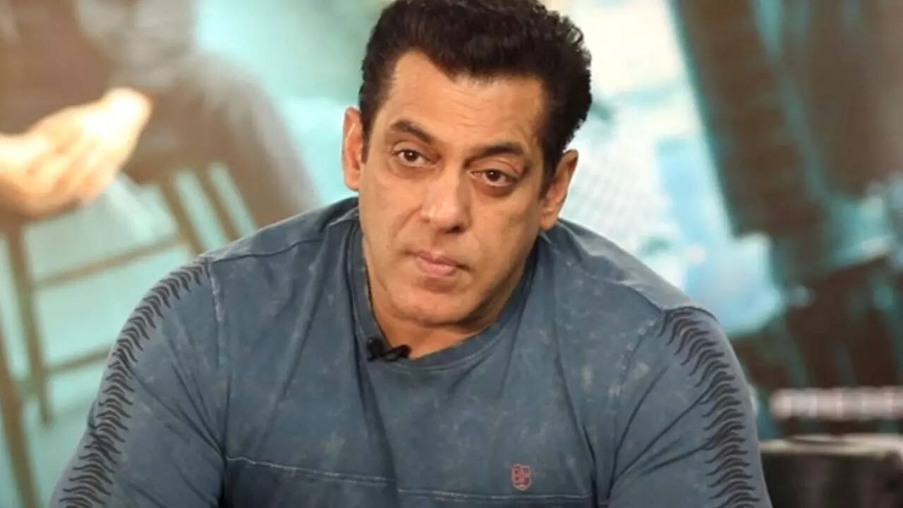 Two Suspect in Salman Khan house