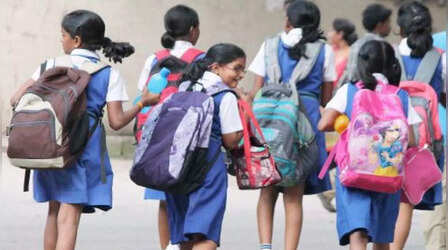 Delhi Schools on Hybrid Mode: दिल्ली के स्कूलों में हाइब्रिड शिक्षण की तैयारी, जानें किस वजह से लिया गया फैसला
