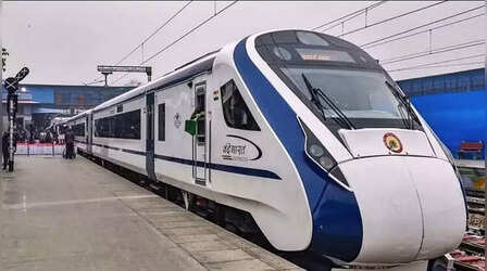 Ayodhya Delhi Vande Bharat Express: आज से फिर पटरियों में फर्राटा भरेगी अयोध्या-दिल्ली वंदे भारत एक्सप्रेस, जानिए किन-किन स्टेशनों में लेगी स्टॉप