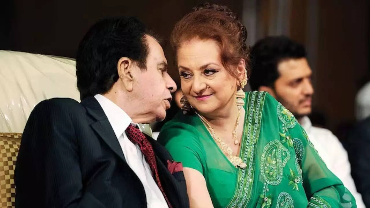 Saira Banu shares Dilip Kumar Video