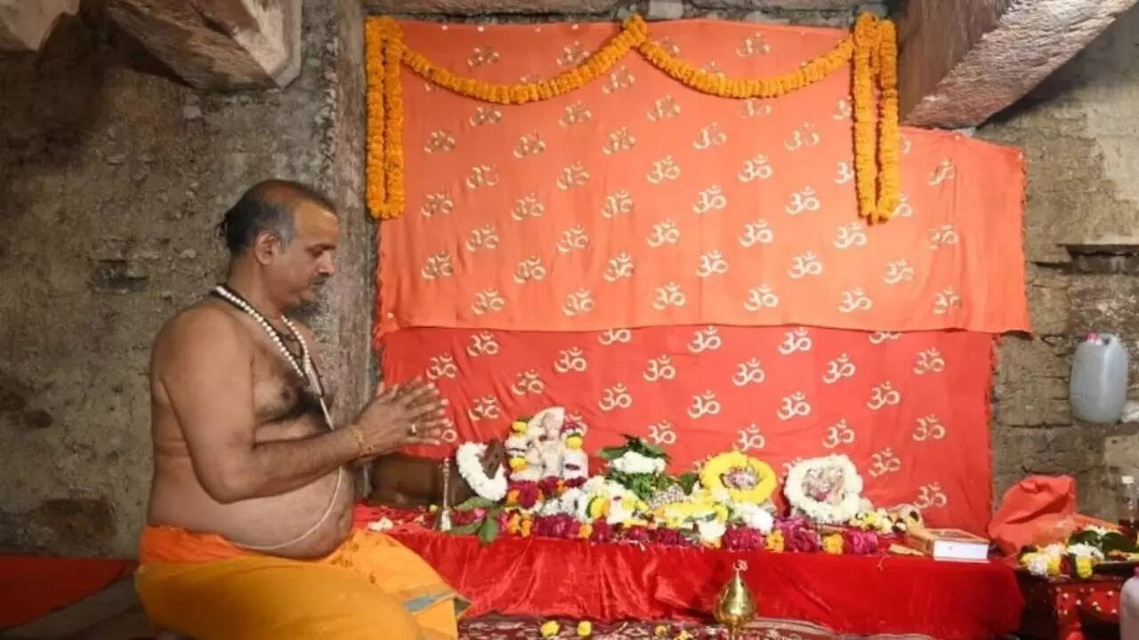 gyanvapi vyasji basement