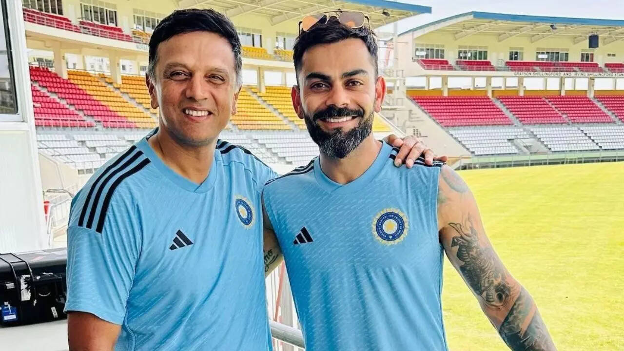 Virat Kohli And Rahul Dravid