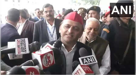 जयंत चौधरी पढ़े-लिखे व्यक्ति, किसानों की लड़ाई कमजोर नहीं होने देंगे...NDA में जाने की अटकलों पर बोले अखिलेश यादव
