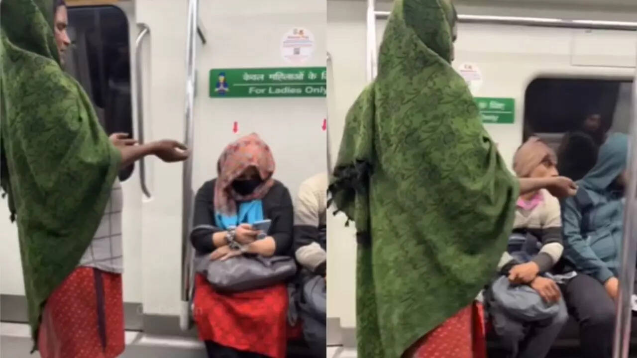 Woman Begging In Delhi Metro