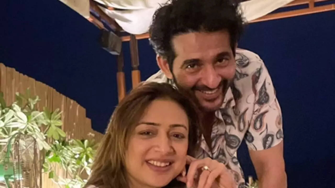 gauri and hiten