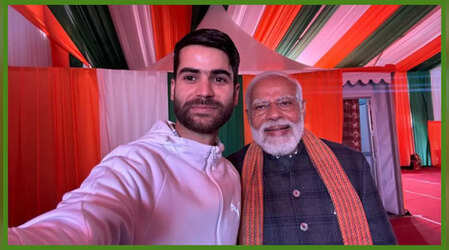 Nazim Nazir Dar: कौन हैं कश्मीर के रहने वाले नाजिम नजीर, जिन्होंने पीएम नरेंद्र मोदी को प्रभावित कर ली Selfie?