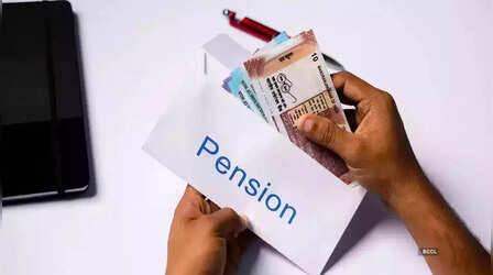 Atal Pension Yojana: ​​इस सरकारी स्कीम में करें निवेश, हर महीने मिलेगी 10 रुपपे की पेंशन