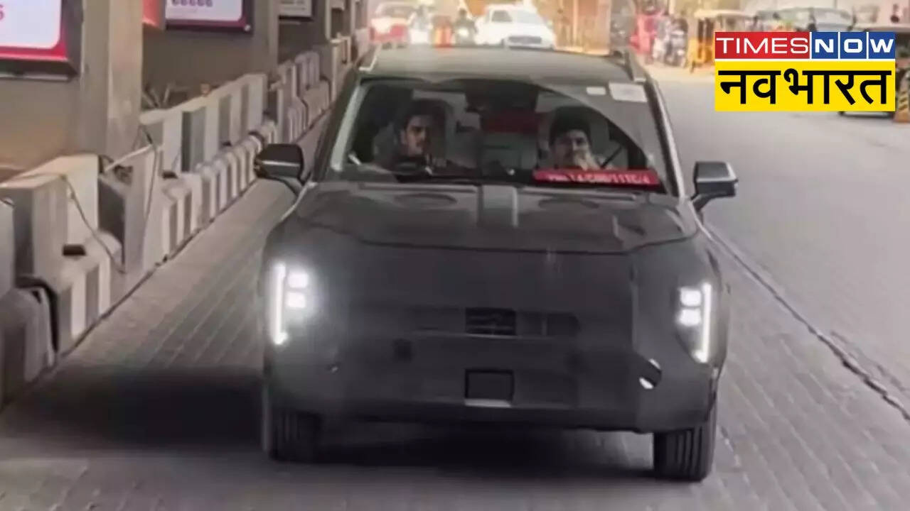 Kia Clavis To Get Panoramic Sunroof