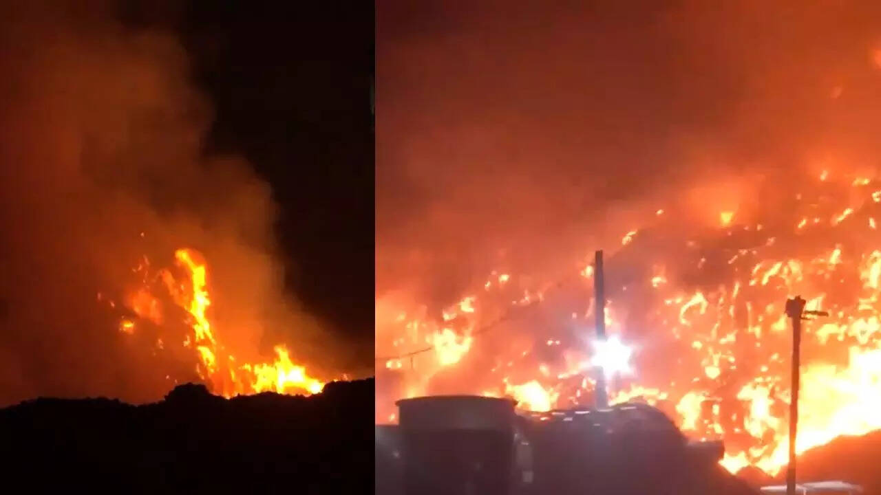 Ghazipur Landfill Site Fire