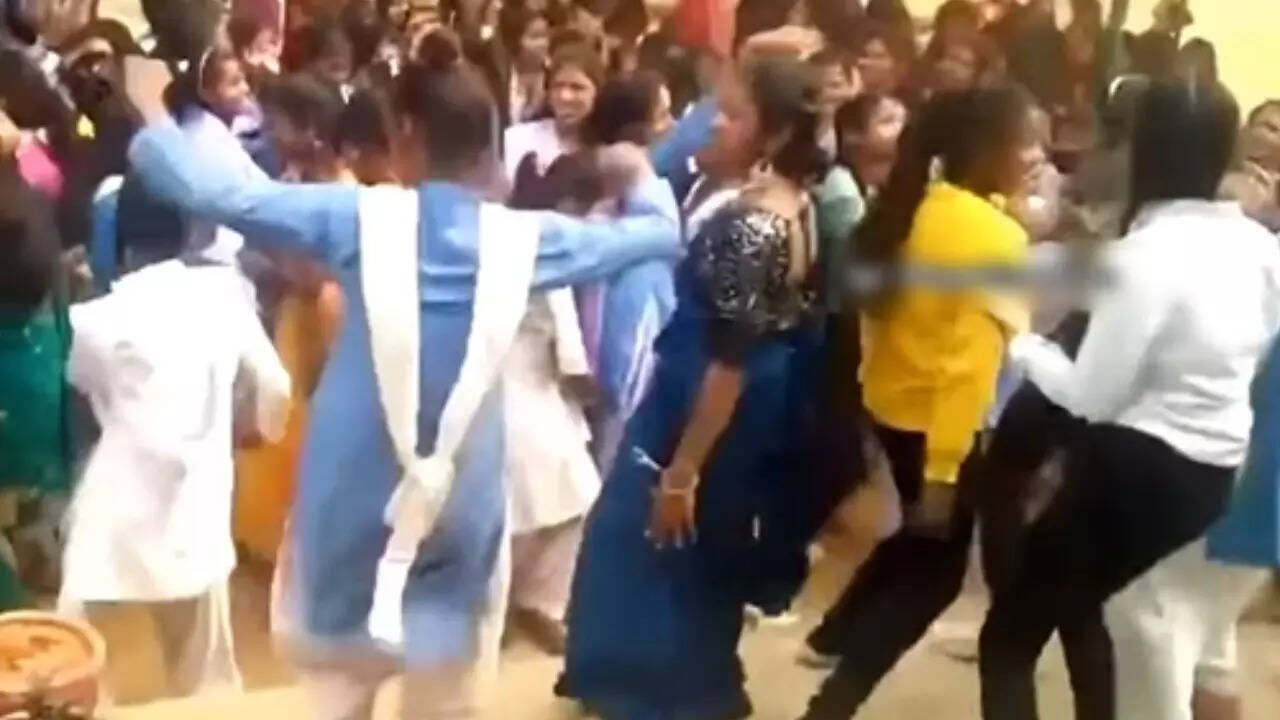 Girl Dance Video