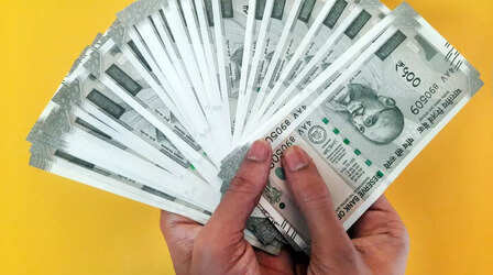 Gratuity: कर्मचारियों को झटका, ग्रेच्युटी में 25 फीसदी की बढ़ोतरी पर रोक