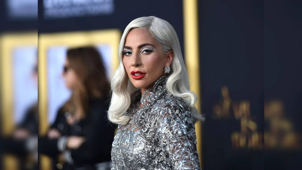 Lady Gaga Shut down Pregnancy Rumors