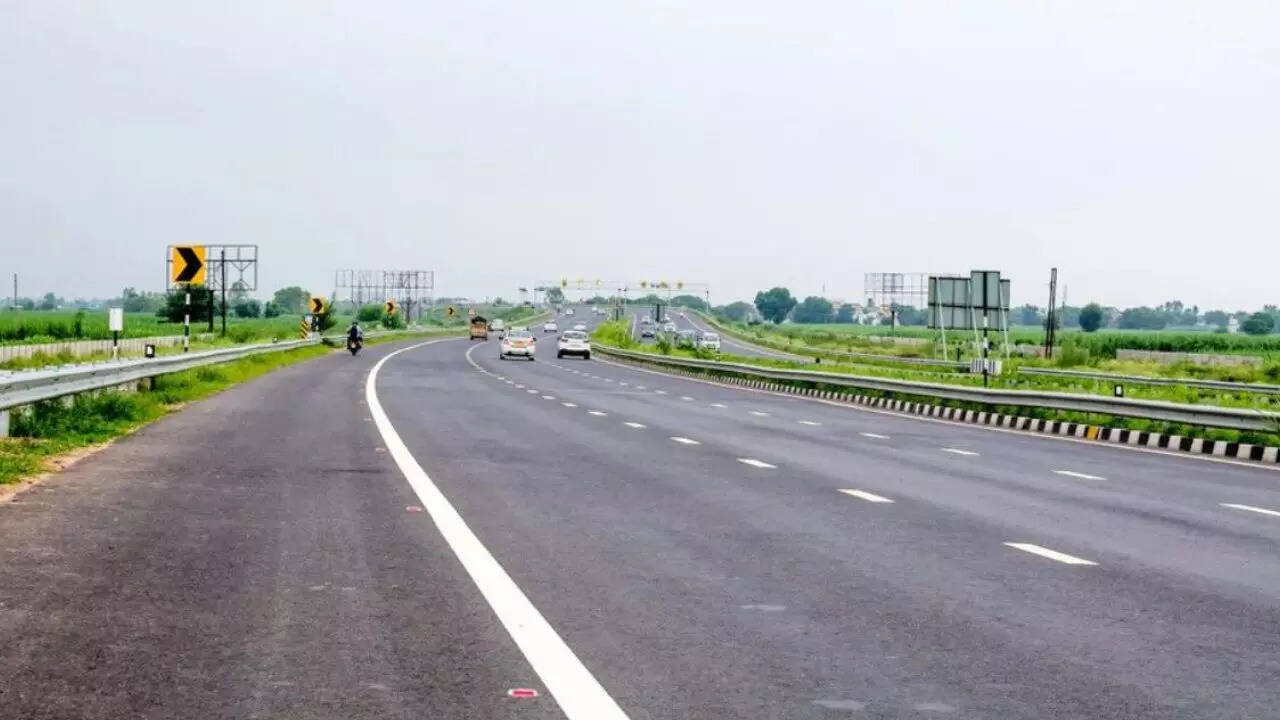 On The Occasion of Jyeshtha Purnima Police Issued Route Diversion Plan on NH 9
