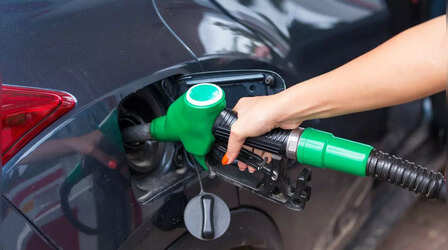 Mumbai Petrol Price: मुंबई में पेट्रोल और डीजल की कीमतों में कटौती, जानिए क्या है नया रेट