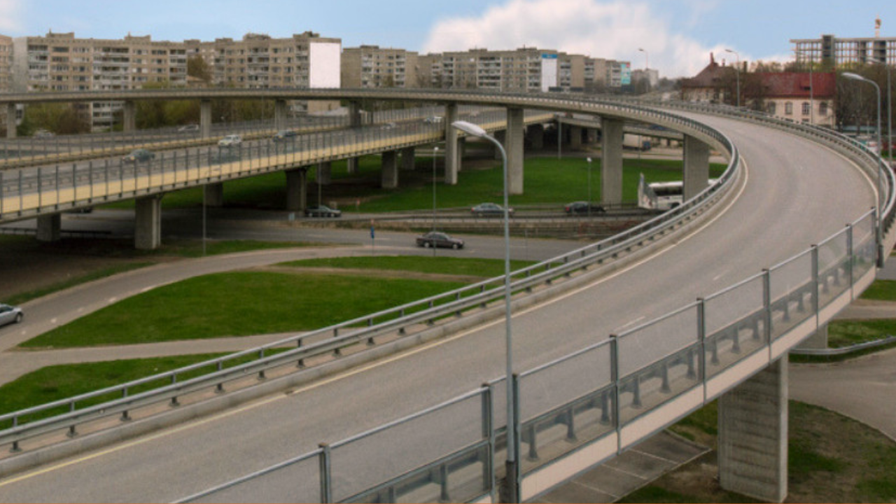 National Highway 9