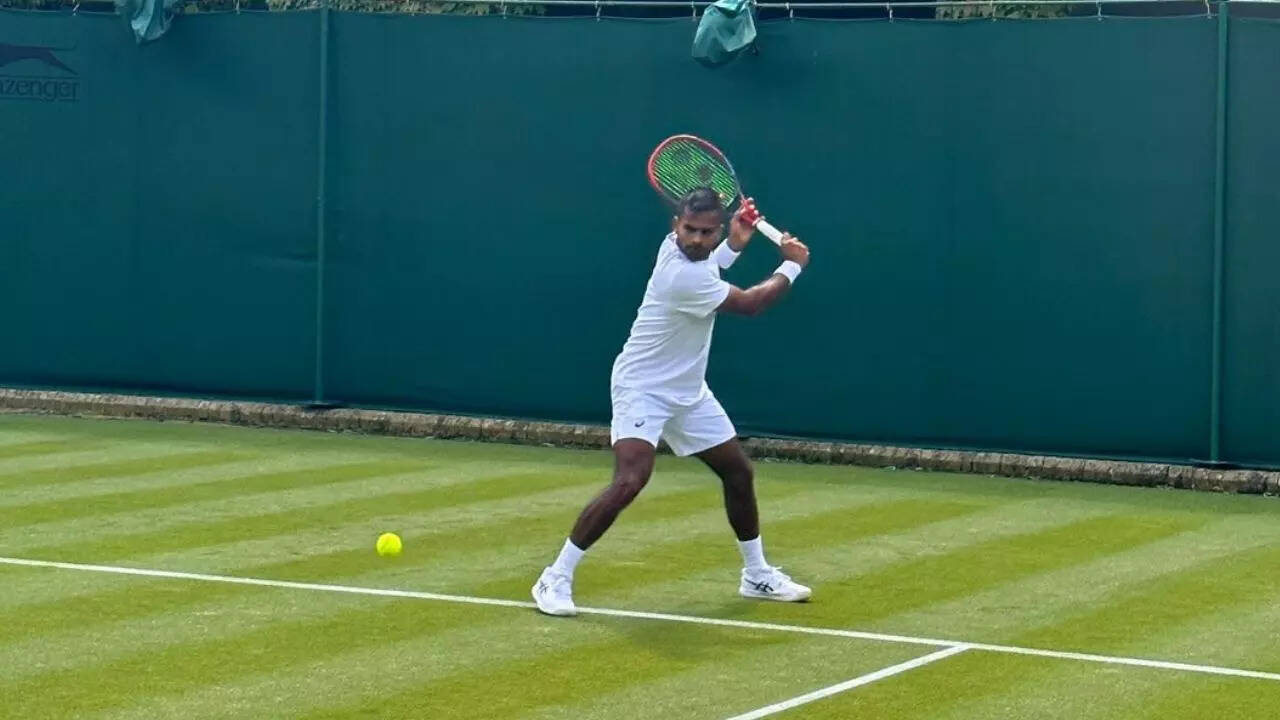Sumit Nagal, Sumit Nagal defeated by Miomir Kecmanovic, Sumit Nagal vs Miomir Kecmanovic, Miomir Kecmanovic, Wimbledon 2024 first round, Wimbledon 2024, Tennis News Hindi, Tennis News In Hindi, Sports News in Hindi,