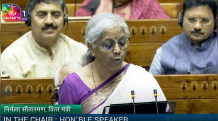 Nirmala Sitharaman: वित्त मंत्री ने कहा- बजट में आर्थिक वृद्धि, रोजगार के बीच संतुलन, सभी राज्यों के लिए आवंटन