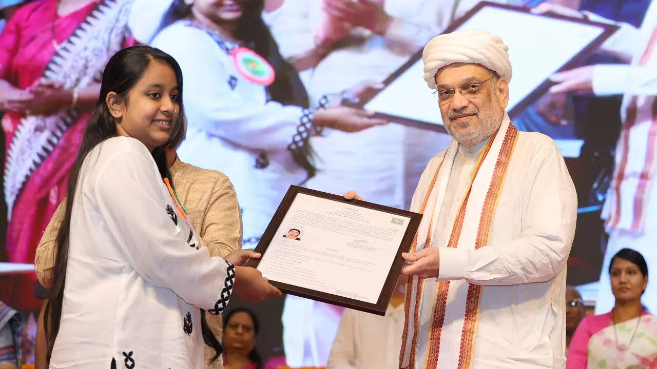 amit shah caa.