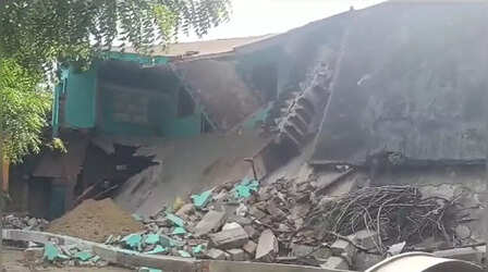 मैनपुरी में भारी बारिश से दर्दनाक हादसा, मकान ढहने से तीन महिलाओं की दबकर मौत