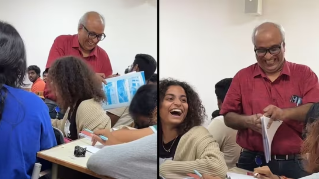 टीचर के जवाब पर मजे लेते स्टूडेंट्स।