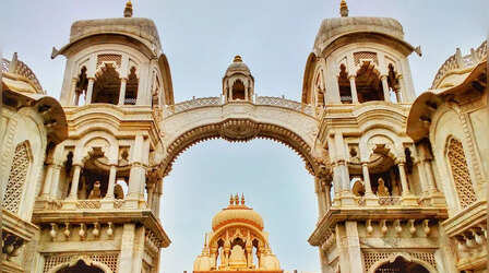 Vrindavan News: वृंदावन वासियों के लिए खुशखबरी! सुगम यात्रा के साथ ट्रैफिक जाम से भी मिलेगा छुटकारा