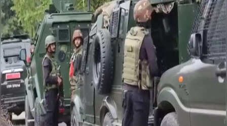 Jammu and Kashmir: कुपवाड़ा में आतंकवादियों और सुरक्षा बलों के बीच गोलीबारी, 2 आंतकी ढेर; ऑपरेशन जारी