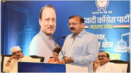 'बाबा सिद्दीकी कोई भला आदमी थोड़े ही था, उसके तो दाऊद से भी संबंध थे; बोला लॉरेंस बिश्नोई गैंग का 'शूटर'