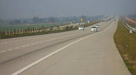 Lucknow Kanpur Expressway: बस कुछ महीने का और इंतजार, खुलने वाला है लखनऊ-कानपुर एक्सप्रेसवे; समय से पहले पूरा होगा काम