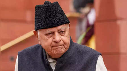 आतंकी हमलों पर फारूक का विवादित बयान, बोले-उमर सरकार बनी, इसलिए ऐसा हो रहा है, BJP का पलटवार