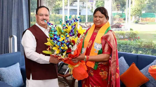 Jharkhand Result BJP में आए बाहरी नेताओं को जनता ने नहीं किया स्वीकार सिर्फ चंपई सोरेन की बची लाज नेता विपक्ष भी हारे