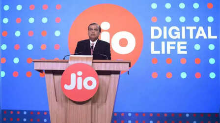 Reliance Jio Listing: कब लिस्टेड होगी मुकेश अंबानी की रिलायंस जियो? जेफरीज को ये है उम्मीद
