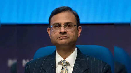 Sanjay Malhotra: कौन हैं और कहां के रहने वाले हैं RBI के नए गवर्नर संजय मल्होत्रा, पढ़ाई-लिखाई समेत जानिए सबकुछ