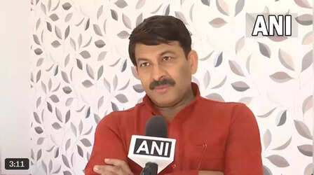 पूनावाला और केजरीवाल दोनों को मांगनी चाहिए माफी, पूर्वांचली समुदाय की गई टिप्पणी पर भड़के मनोज तिवारी