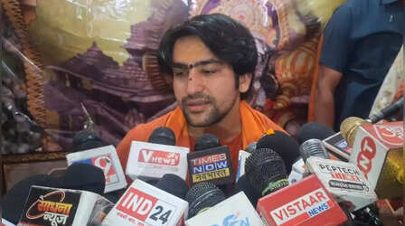 'मेरे बयान को उल्टा लिया गया... हृदय में बहुत पीड़ा है', अपनी मोक्ष वाली टिप्पणी पर बोले बाबा बागेश्वर