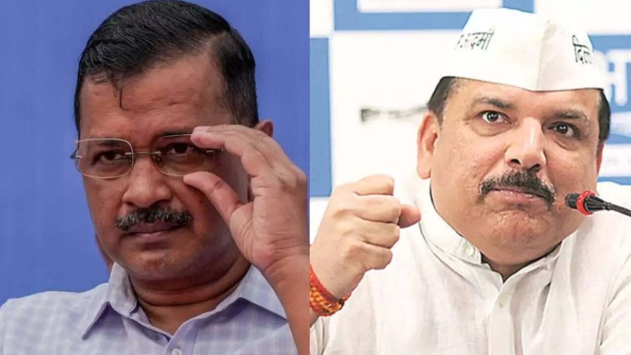 ACB reached Kejriwal's house