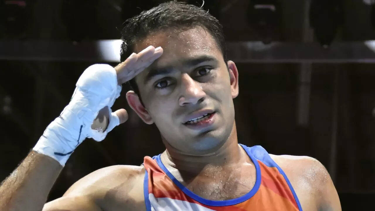 Amit Panghal Turns Pro Boxer