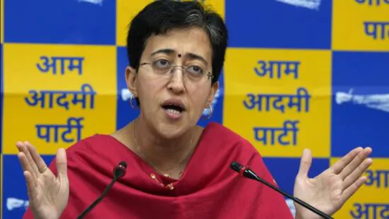 दिल्ली सीएम के नाम पर देरी को लेकर AAP का BJP पर निशाना, कहा- पार्टी के पास कोई चेहरा नहीं
