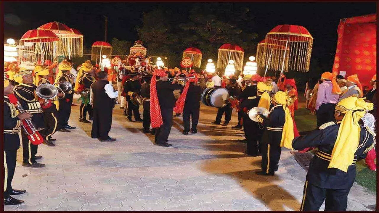 Naveen Band of Sarojini Nagar