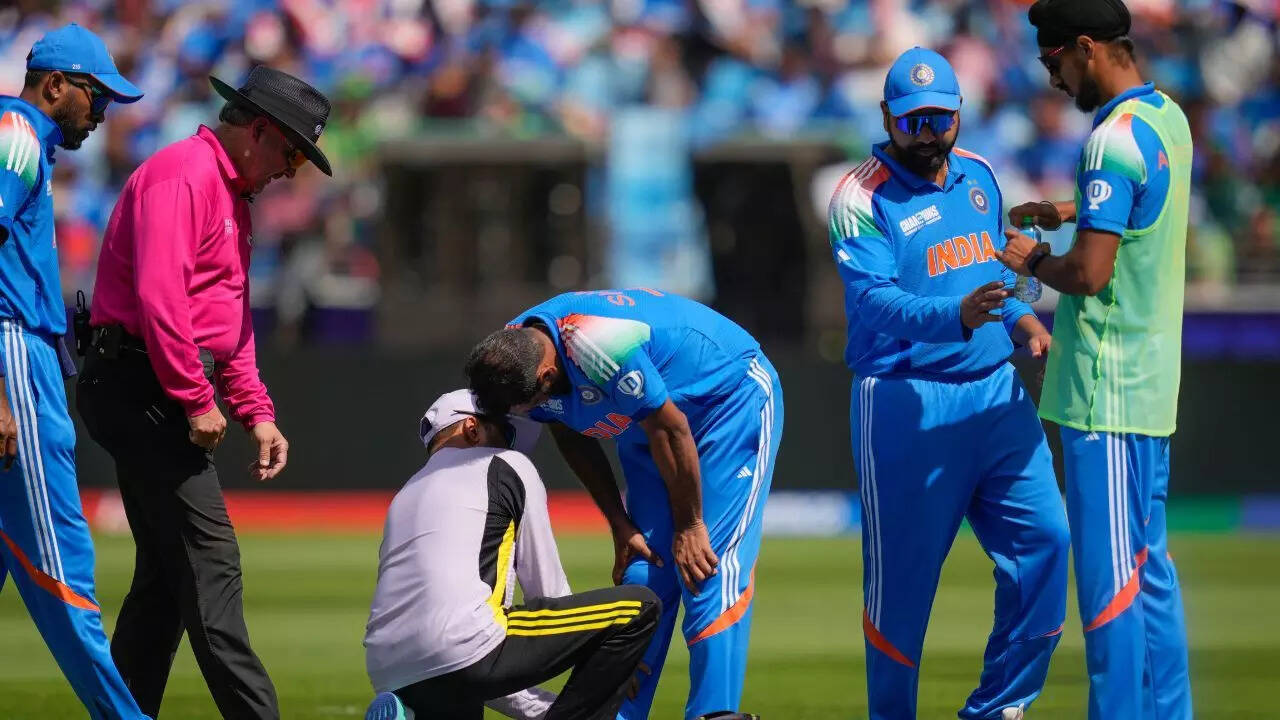 Mohammed Shami injured