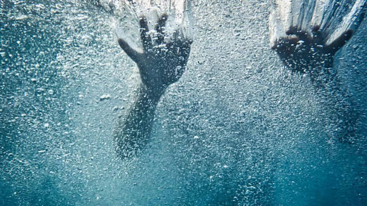 drown