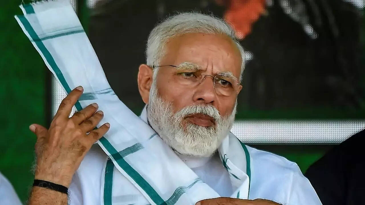 PM modi gujarat visit